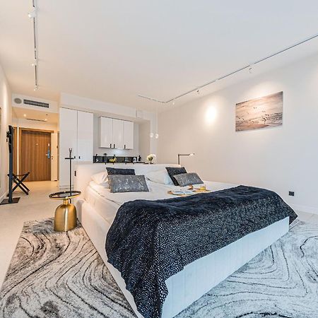 Rent Like Home - Apartament Deo Plaza - Old Town 그단스크 외부 사진