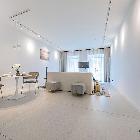 Rent Like Home - Apartament Deo Plaza - Old Town 그단스크 외부 사진