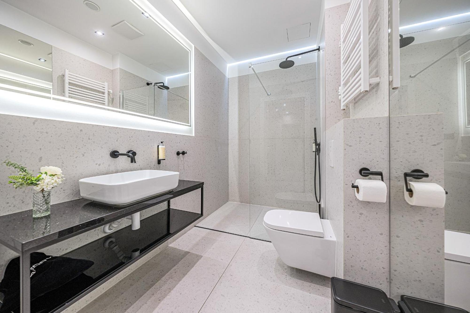 Rent Like Home - Apartament Deo Plaza - Old Town 그단스크 외부 사진